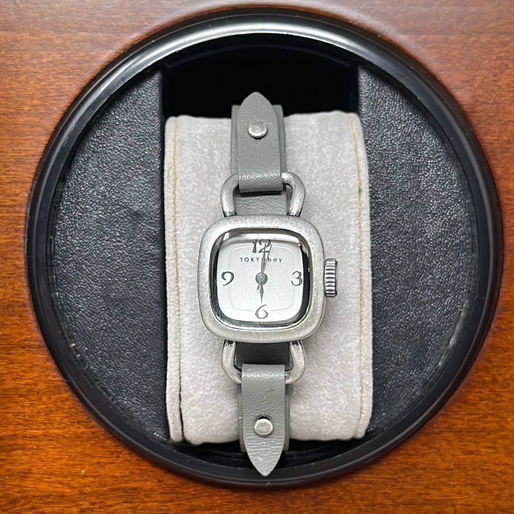 Like new Tokyobay watch